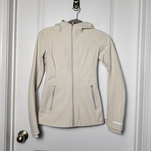 Lululemon Cross Chill Jacket *RepelShell - 2 Bone - Picture 3 of 10